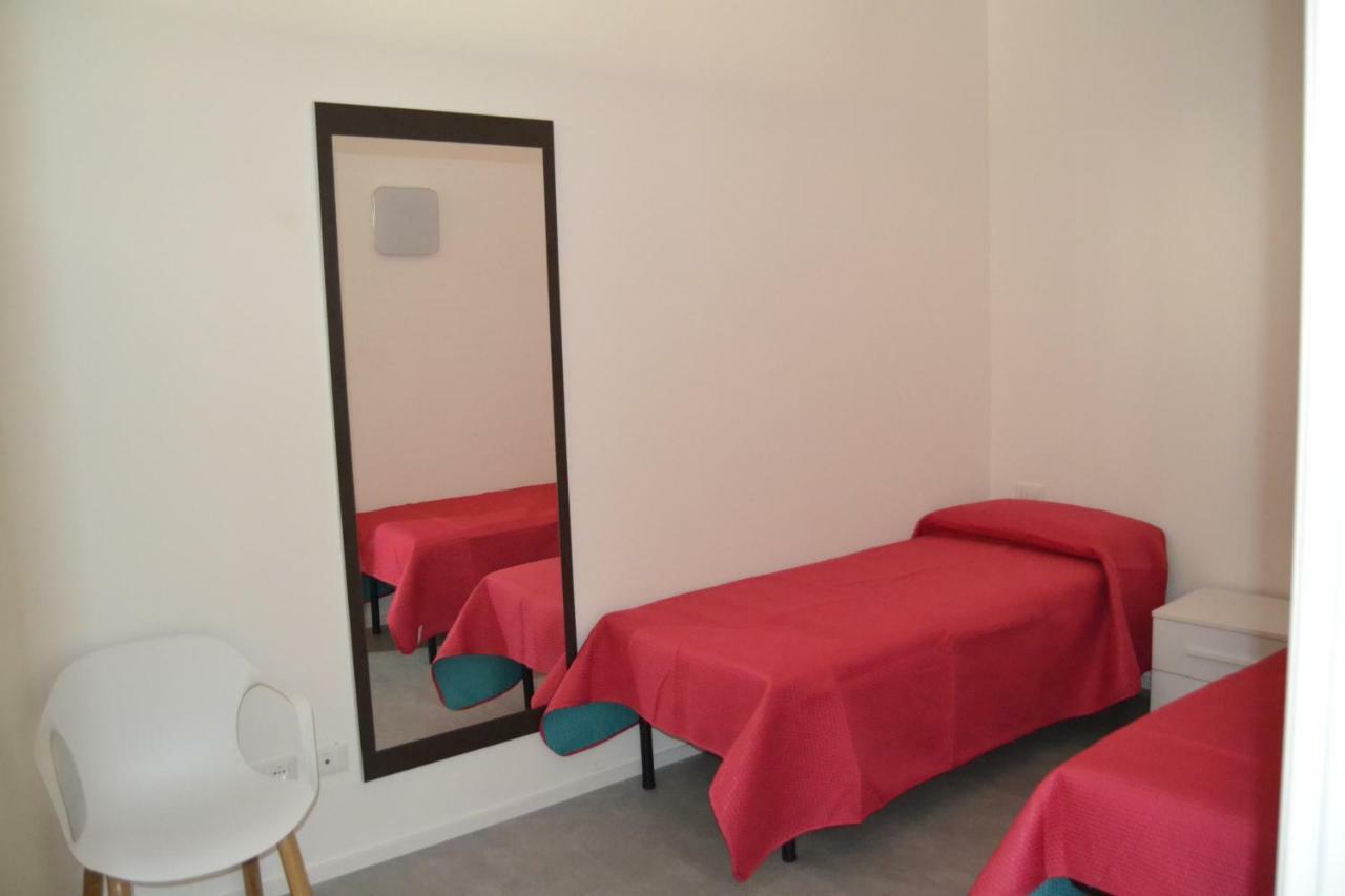 Casa Consolati Apartment Brenzone sul Garda Luaran gambar