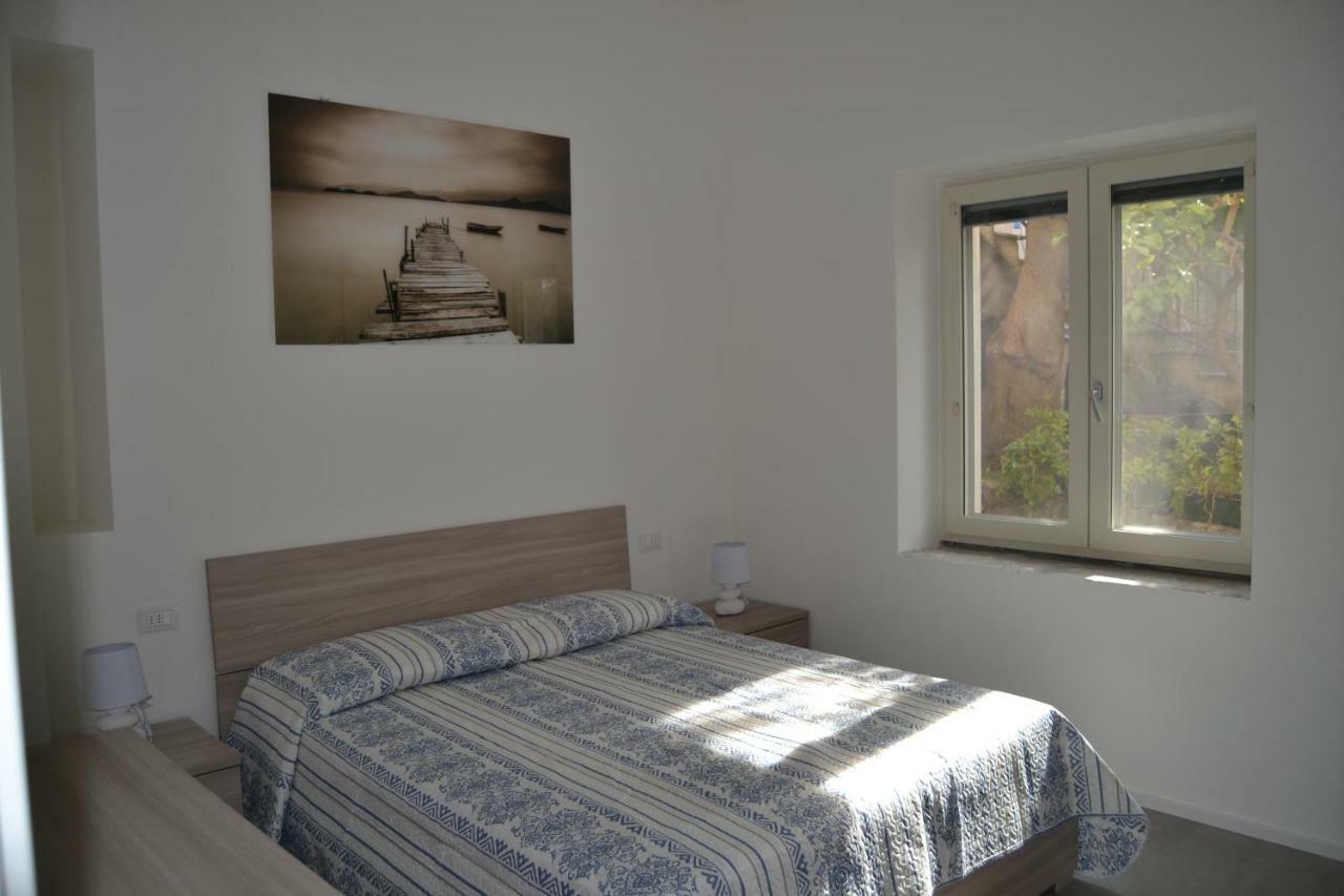 Casa Consolati Apartment Brenzone sul Garda Luaran gambar