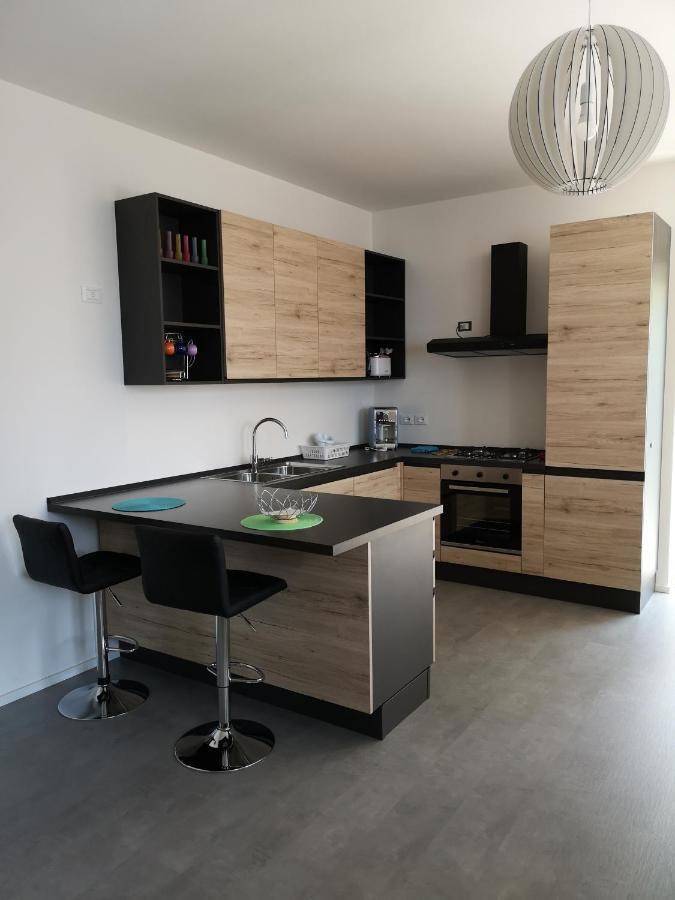 Casa Consolati Apartment Brenzone sul Garda Luaran gambar