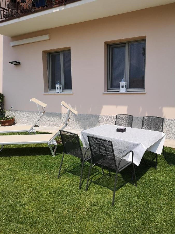 Casa Consolati Apartment Brenzone sul Garda Luaran gambar
